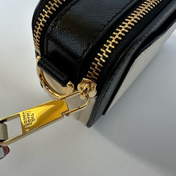 Marc Jacobs Snapshot - Picture 12 of 15